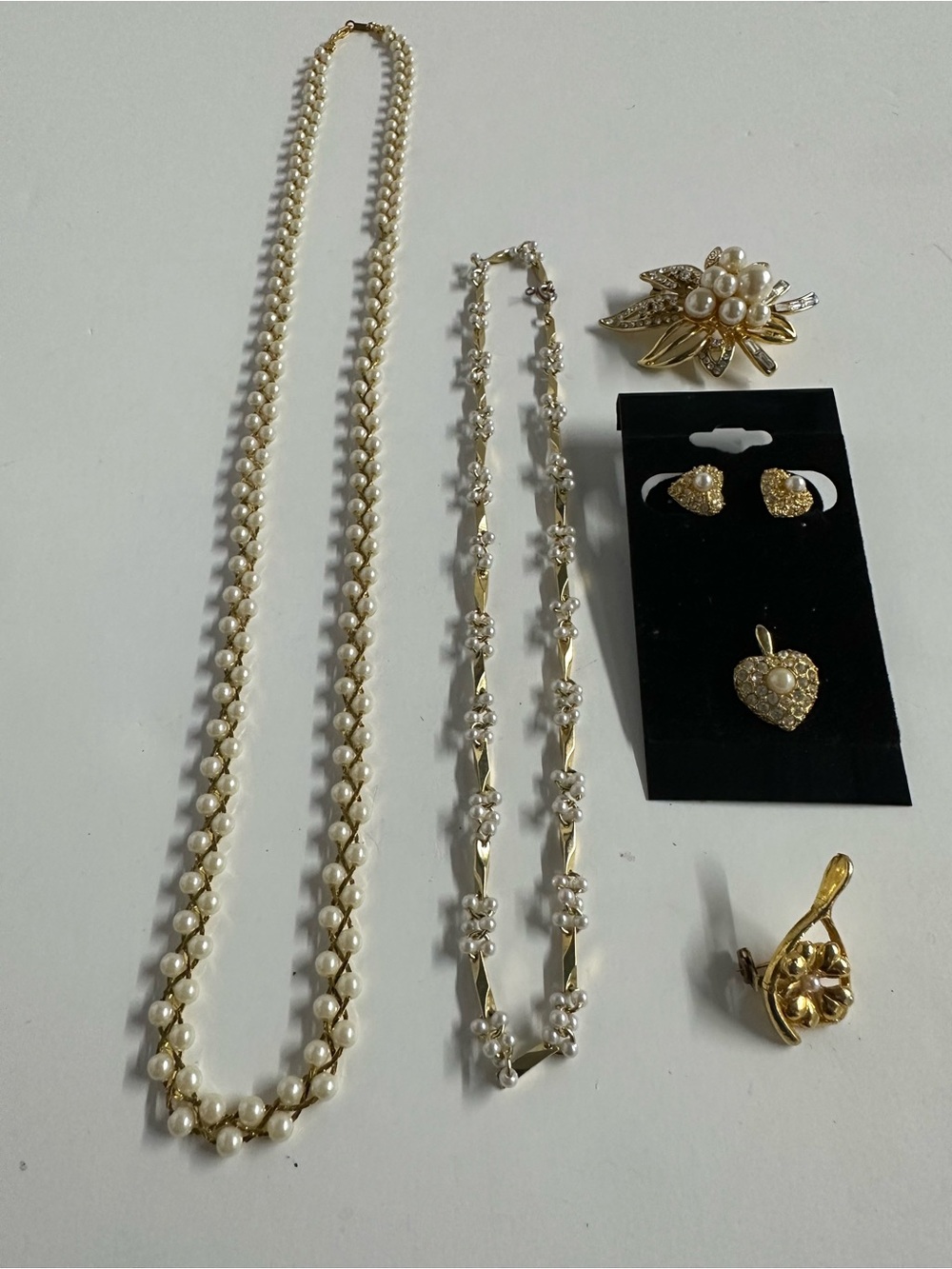 Vintage Gold & Pearl Jeweley Set